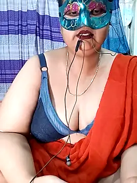Tanisha-Chy online show from 05/08/26, 05:39