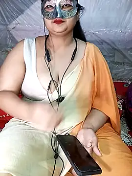 Tanisha-Chy online show from 11/24/25, 05:46