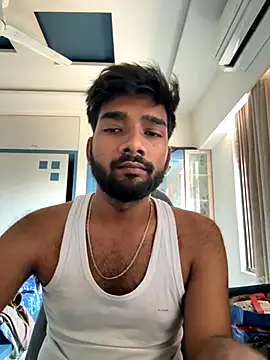 Snapshot of desi_indicoc chatting on 11/16/25, 04:28 desi indicoc online show from 11/16/25, 04:28