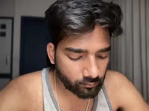 Snapshot of desi_indicoc chatting on 11/07/25, 10:03 desi indicoc online show from 11/07/25, 10:03