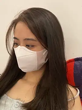 Mochi21 online show from 10/17/25, 04:49