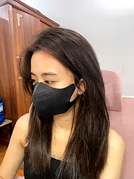 Mochi21 online show from 11/21/25, 03:49