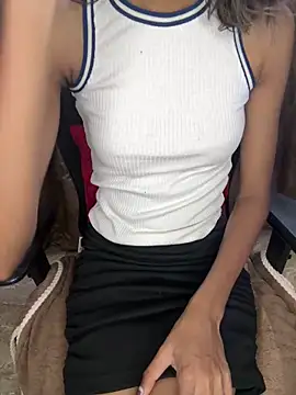 Snapshot of _Sanam_ chatting on 09/14/25, 02:01 Sanam online show from 09/14/25, 02:01