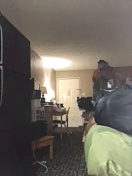 CinnaCakesss online show from 02/13/26, 12:21