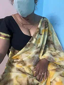 Snapshot of monal_95 chatting on 02/19/26, 02:47 monal 95 online show from 02/19/26, 02:47