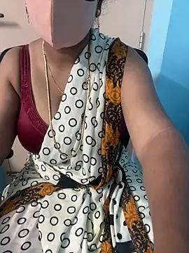 Snapshot of monal_95 chatting on 02/07/26, 02:30 monal 95 online show from 02/07/26, 02:30