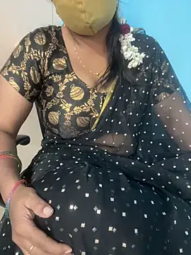 Snapshot of monal_95 chatting on 02/08/26, 08:45 monal 95 online show from 02/08/26, 08:45