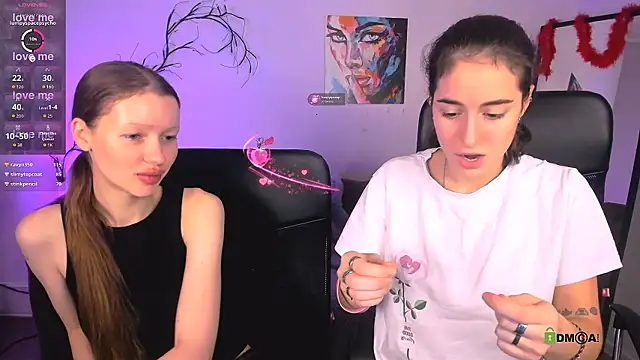 Snapshot of khloebeauty chatting on 11/29/25, 08:20 khloebeauty online show from 11/29/25, 08:20