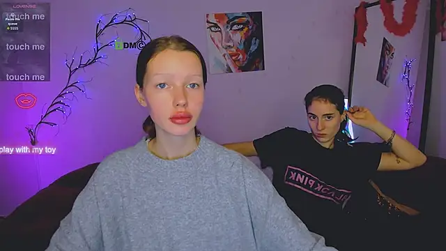 Snapshot of khloebeauty chatting on 12/05/25, 08:06 khloebeauty online show from 12/05/25, 08:06