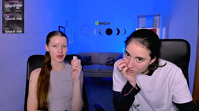 Snapshot of khloebeauty chatting on 11/19/25, 08:20 khloebeauty online show from 11/19/25, 08:20