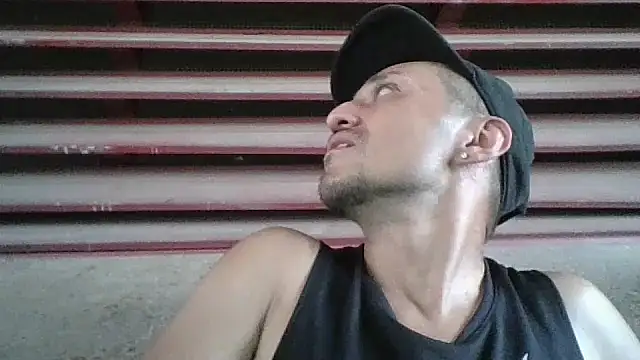 Snapshot of Sicksob chatting on 07/17/26, 04:26 Sicksob online show from 07/17/26, 04:26