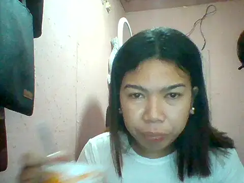 aniya 04 online show from 09/19/25, 10:58