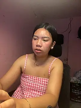 aniya 04 online show from 10/17/25, 10:44