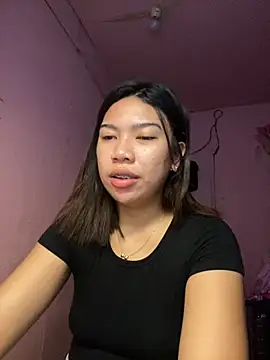 aniya 04 online show from 10/30/25, 11:23