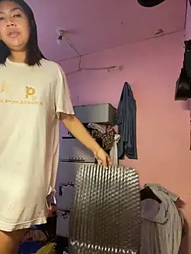 aniya 04 online show from 10/19/25, 06:38
