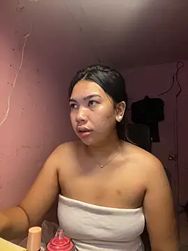 aniya 04 online show from 10/16/25, 10:40