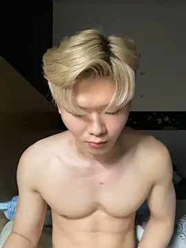 zachlee 69 online show from 10/22/25, 08:08