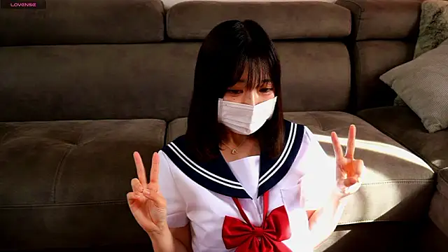 yua    chan online show from 10/01/25, 05:45