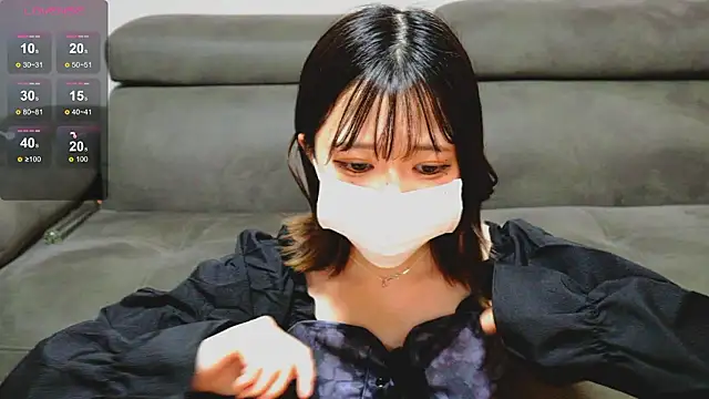 yua    chan online show from 09/14/25, 09:53