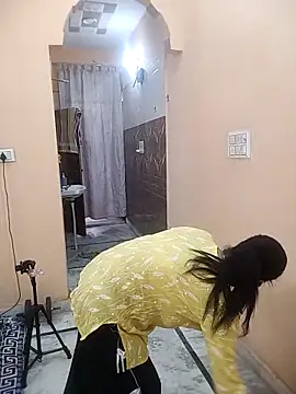 meenu bhabhi547 online show from 02/22/26, 04:15