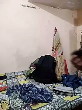 Snapshot of meenu_bhabhi547 chatting on 11/03/25, 04:39 meenu bhabhi547 online show from 11/03/25, 04:39