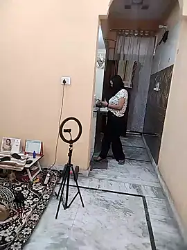 meenu bhabhi547 online show from 02/28/26, 04:34