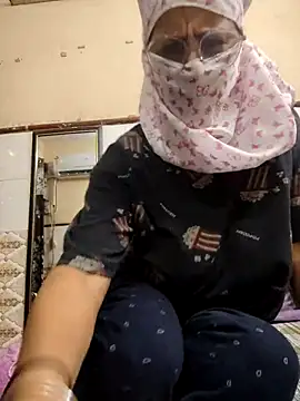 meenu bhabhi547 online show from 09/27/25, 04:35