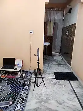 meenu bhabhi547 online show from 03/12/26, 05:45