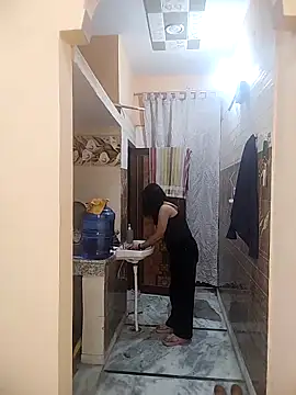 meenu bhabhi547 online show from 02/18/26, 04:32