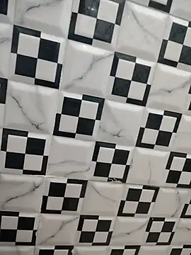 Snapshot of meenu_bhabhi547 chatting on 10/22/25, 01:49 meenu bhabhi547 online show from 10/22/25, 01:49