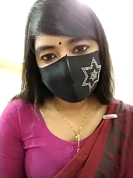 Puja-Rane online show from 10/20/25, 02:02