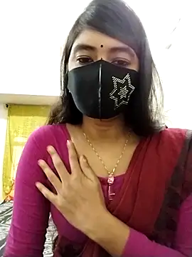 Puja-Rane online show from 10/26/25, 01:50