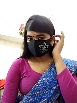 Puja-Rane online show from 11/19/25, 04:40