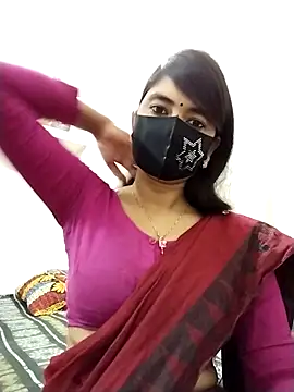 Puja-Rane online show from 11/06/25, 02:15