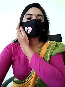 Snapshot of Puja-Rane chatting on 10/07/25, 02:56 Puja-Rane online show from 10/07/25, 02:56
