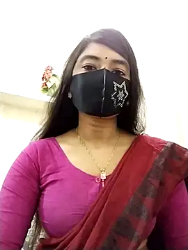 Puja-Rane online show from 11/02/25, 01:43