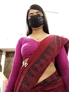 Puja-Rane online show from 12/22/25, 04:01