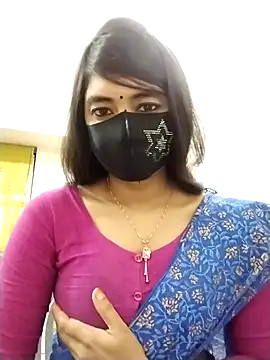 Puja-Rane online show from 11/18/25, 02:05