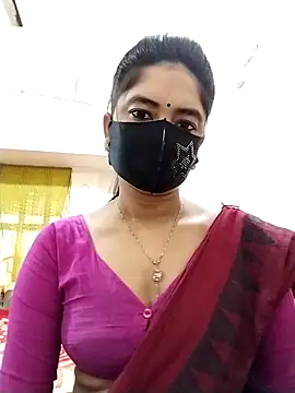 Puja-Rane online show from 12/19/25, 04:05