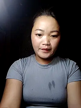 Snapshot of lusy-000 chatting on 10/04/25, 03:19 lusy-000 online show from 10/04/25, 03:19