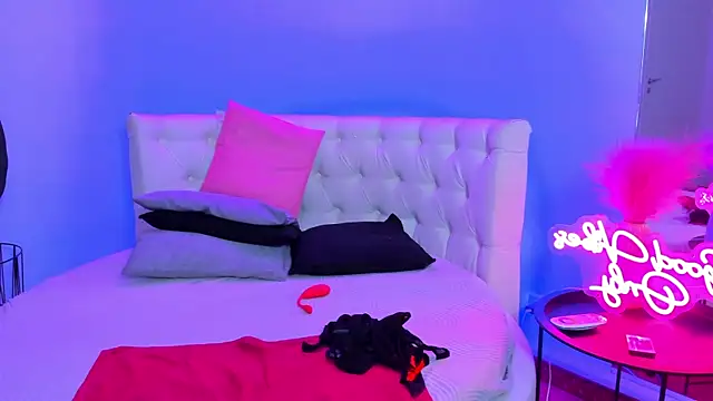 JessicaSky  online show from 11/14/25, 08:45