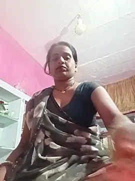 Snapshot of Rupali_hot chatting on 05/21/26, 08:39 Rupali hot online show from 05/21/26, 08:39