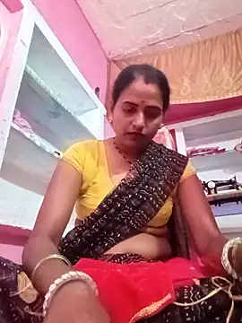 Snapshot of Rupali_hot chatting on 05/26/26, 07:06 Rupali hot online show from 05/26/26, 07:06