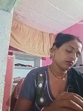 Snapshot of Rupali_hot chatting on 06/13/26, 10:29 Rupali hot online show from 06/13/26, 10:29