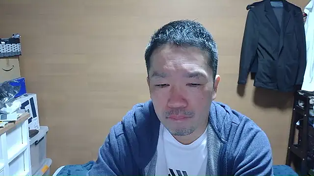 erosuke9 online show from 12/13/25, 11:00