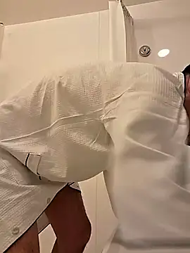 erosuke9 online show from 02/02/26, 01:10