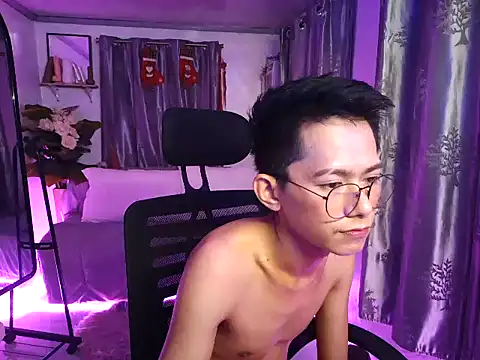 Skinny CumLoader69 online show from 11/17/25, 04:55