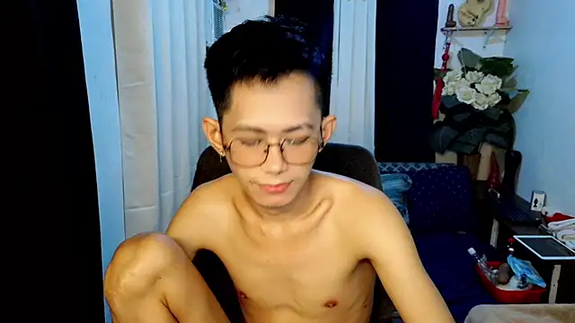 Skinny CumLoader69 online show from 02/23/26, 12:28