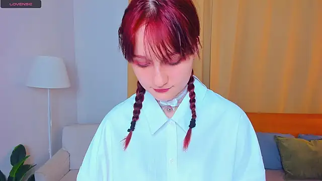 KatyKufel online show from 10/21/25, 06:40