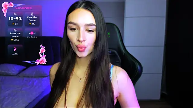 Snapshot of Veronica_Larsson chatting on 11/24/25, 07:36 Veronica Larsson online show from 11/24/25, 07:36